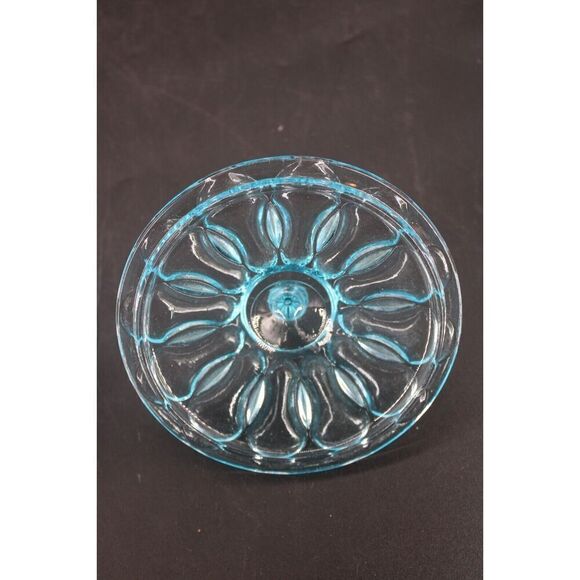 Vintage Anchor Hocking "Fairfield" Pattern Light Blue Lidded Candy Dish - Picture 8 of 9